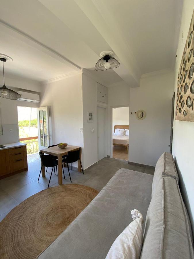 Thassa Beach Apartment No1 Leonídion Eksteriør billede